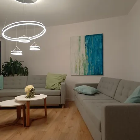 Modernes Design-apartment In Zentrum Nahe Bahnhof Mit Garage & Kueche Paderborn