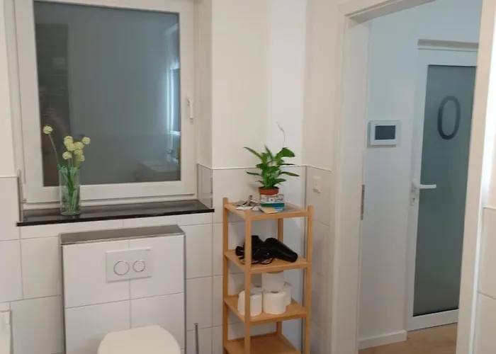 Modernes Design-apartment In Zentrum Nahe Bahnhof Mit Garage & Kueche * Paderborn